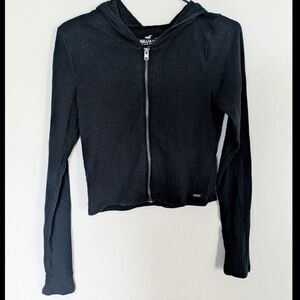 Hollister casual zip up cropped jacket size M black